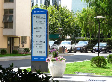 景洪哪些因素影响宣传栏的制作？